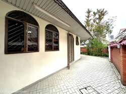 Sennett Estate (D13), Terrace #580268501